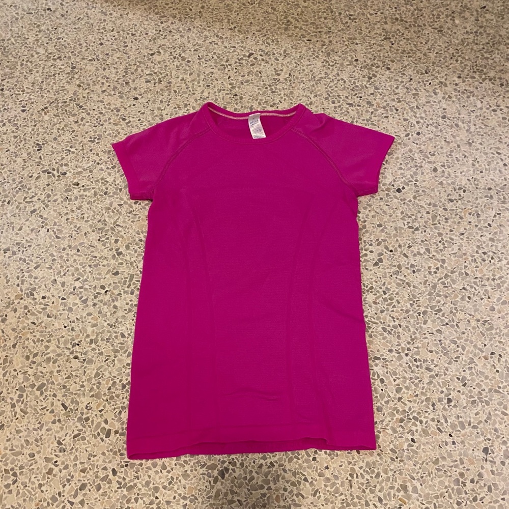 Pink ivivva shirt